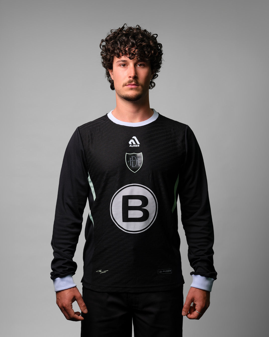 FC Hound Dogs Home Kit 26/27