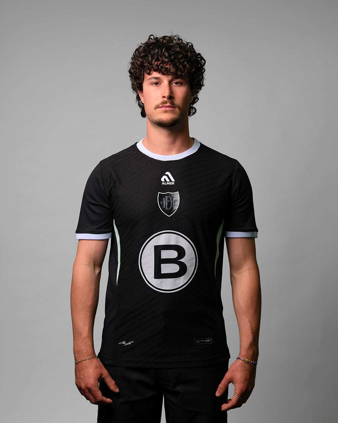 FC Hound Dogs Home Kit 26/27